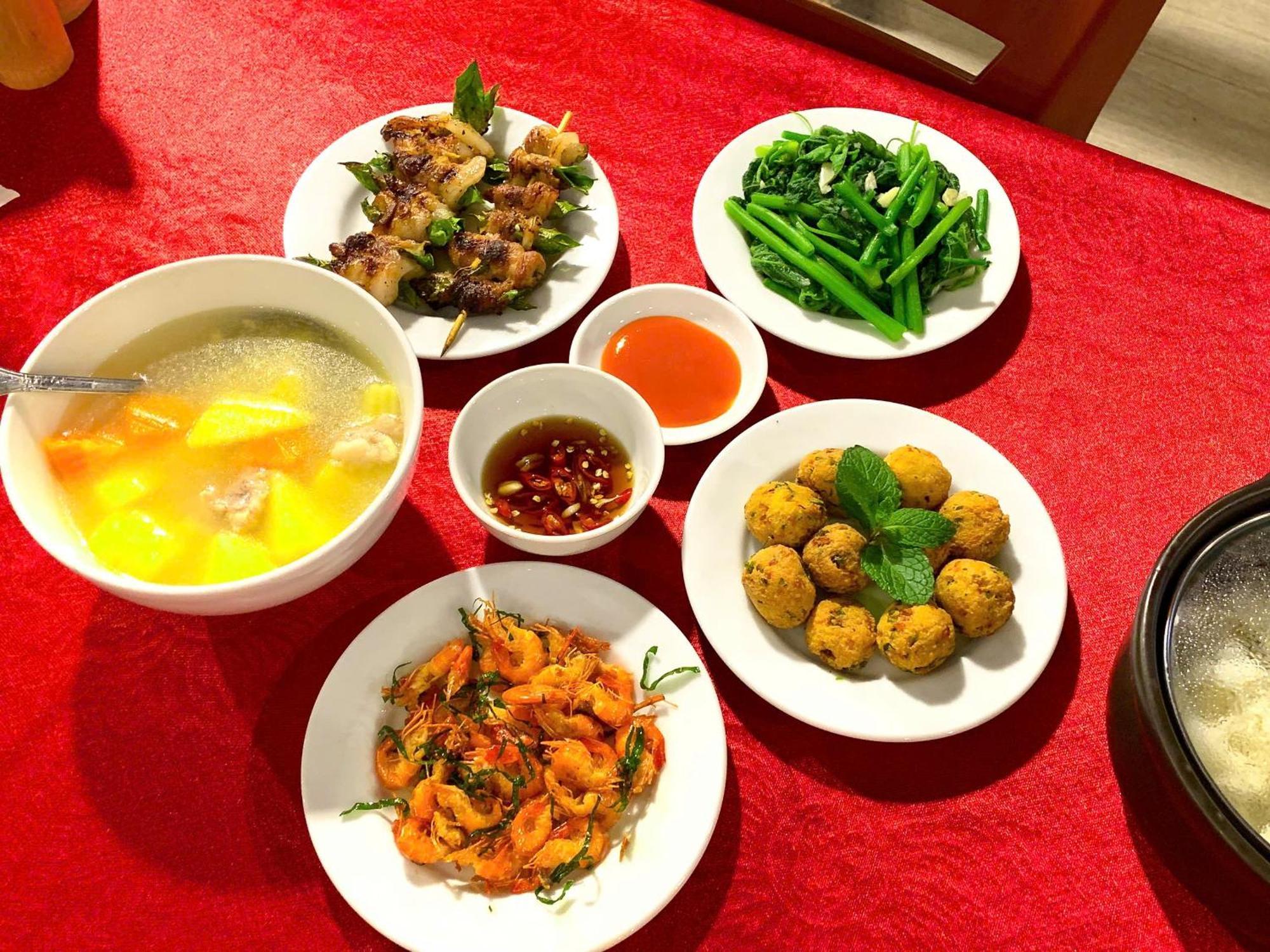 Duy Tuyen Ba Be Homestay Free Bbq Bac Kan Exterior foto